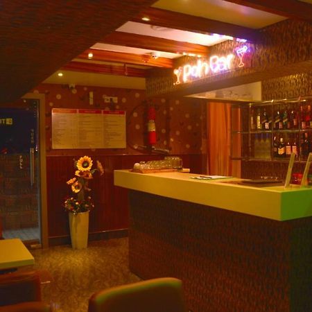 Hotel Bipasha พอร์ตแบลร์ ภายนอก รูปภาพ