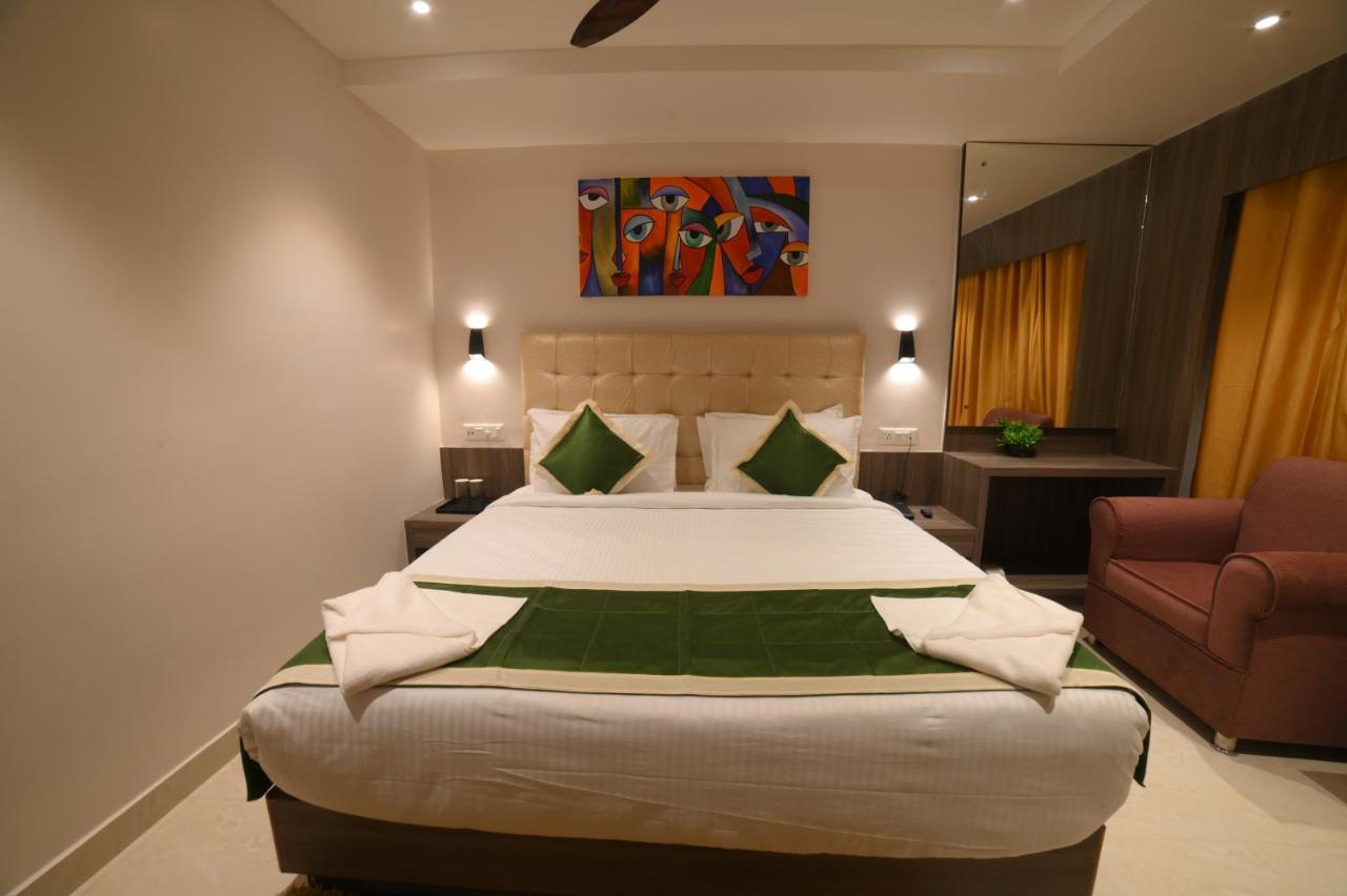 Hotel Bipasha พอร์ตแบลร์ ภายนอก รูปภาพ