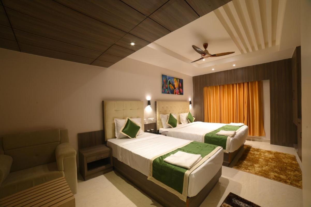 Hotel Bipasha พอร์ตแบลร์ ภายนอก รูปภาพ
