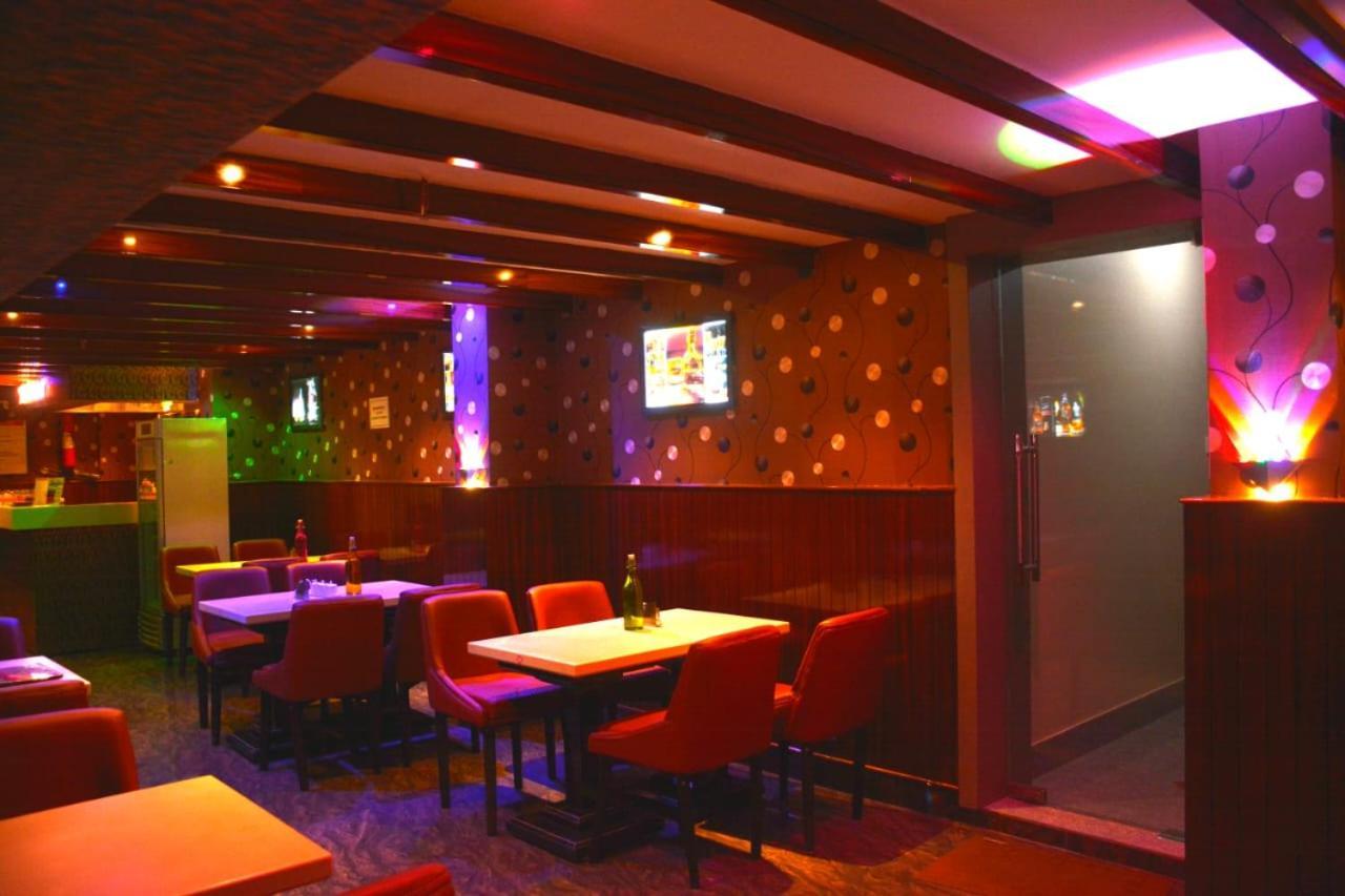Hotel Bipasha พอร์ตแบลร์ ภายนอก รูปภาพ